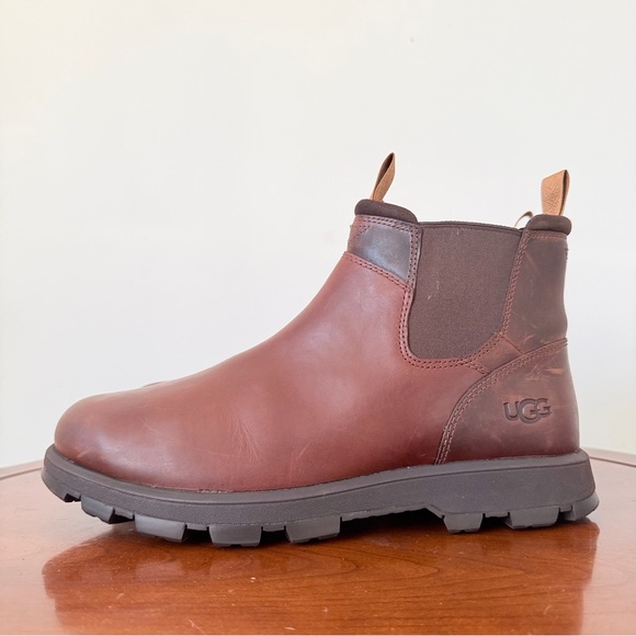UGG Men's Hillmont Chestnut Leather Winter Chelsea Boot | US 9 - Picture 3 of 9